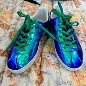 Tretorn iridescent holographic lace up sneakers